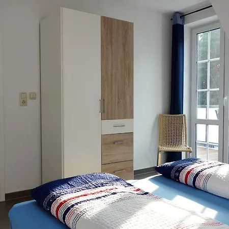 Apartment Am Kuestenwald 11 Koserow